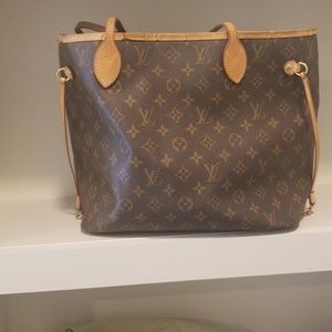 Louis Vuitton Neverfull monogram MM